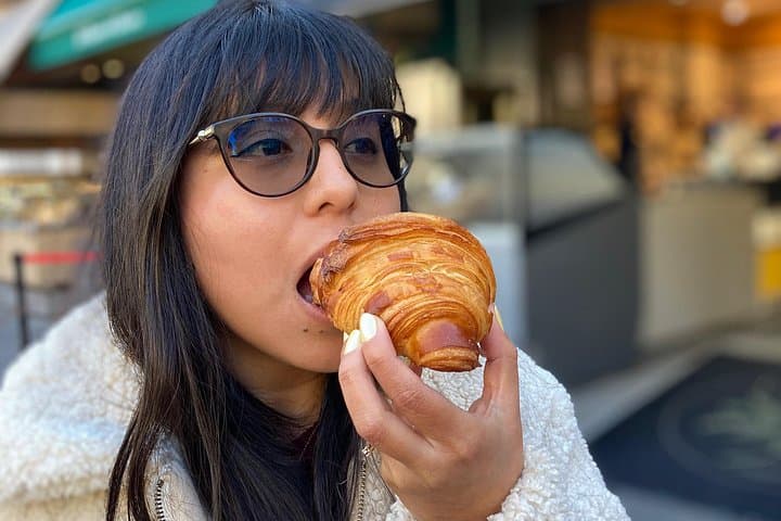 Montmartre Food Tour - Chocolate, Crepes, Pastries and More! — photo 4