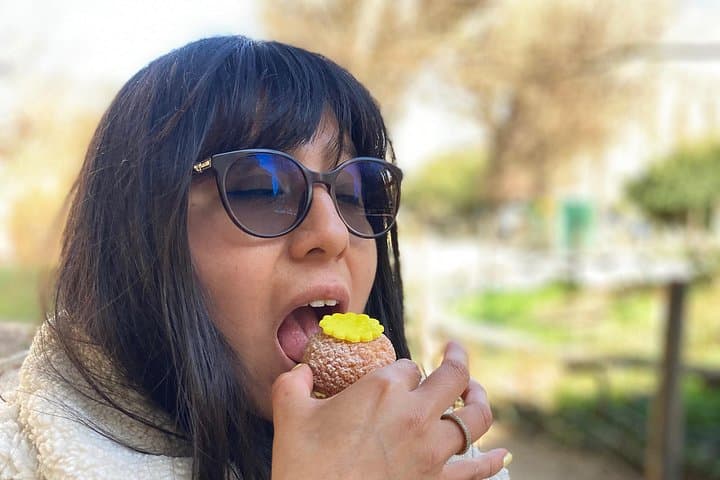 Montmartre Food Tour - Chocolate, Crepes, Pastries and More! — photo 3