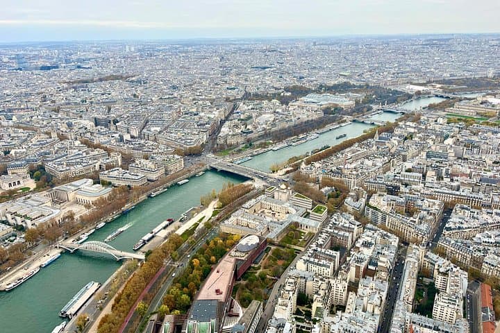 Eiffel Tower Access with Audio Guide & Summit Upgrade — photo 5