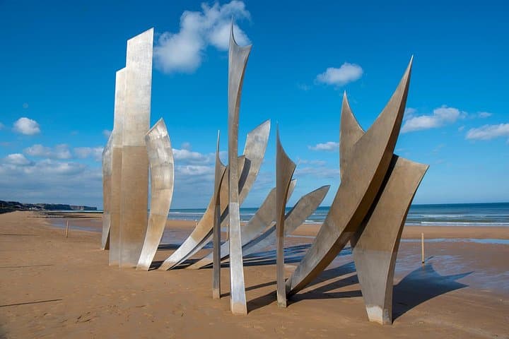 Normandy D-Day Sites from Paris in Small Group with Lunch & Cider — photo 11