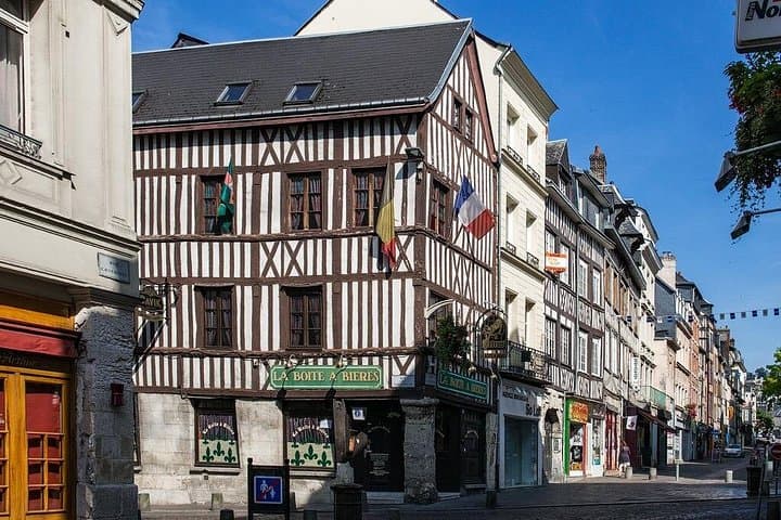 Normandy Day Trip: Rouen , Etretat , Deauville from Paris — photo 4