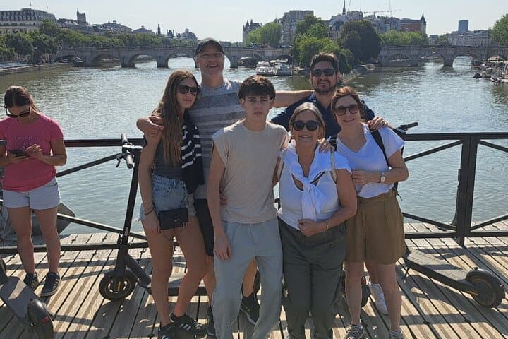 Paris City Tour by E-Scooter with Fun Guide (Small groups) — photo 3