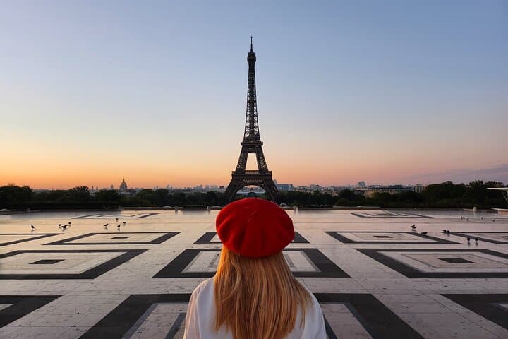 Sunrise Walking Tour: Paris Before the Crowds — photo 1
