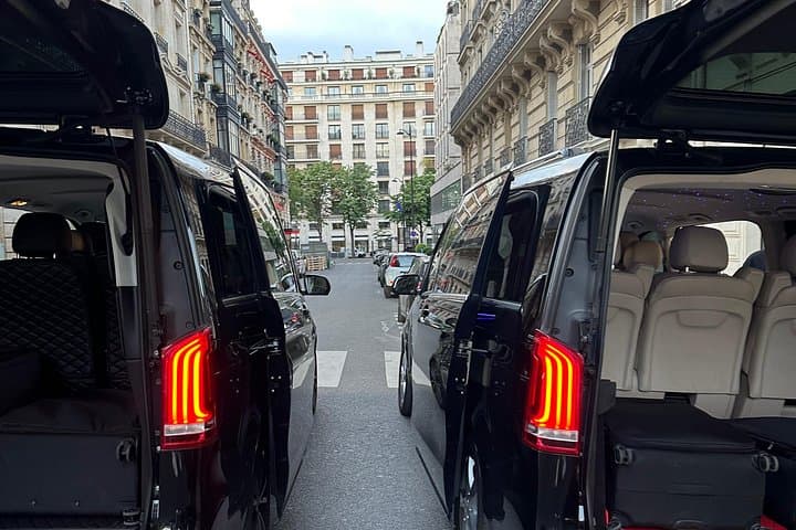 Paris Highlights Private and Customizable Tour — photo 2