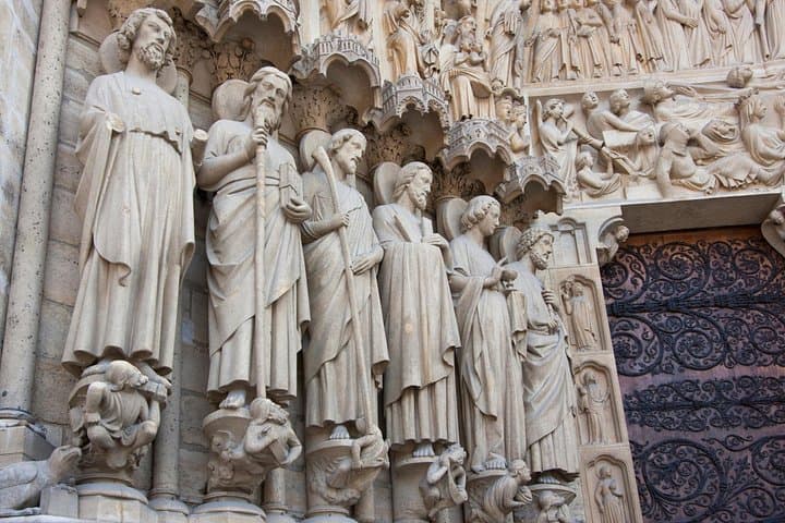 Notre Dame Interior with Crypt, Macaron or Lunch options — photo 8