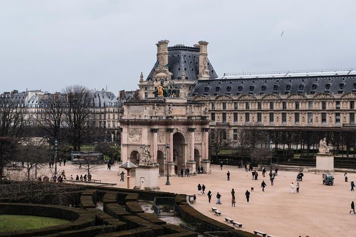Full Day Paris City Pass: 50 Museums, Unlimited Hop On/Off Cruise — photo 9