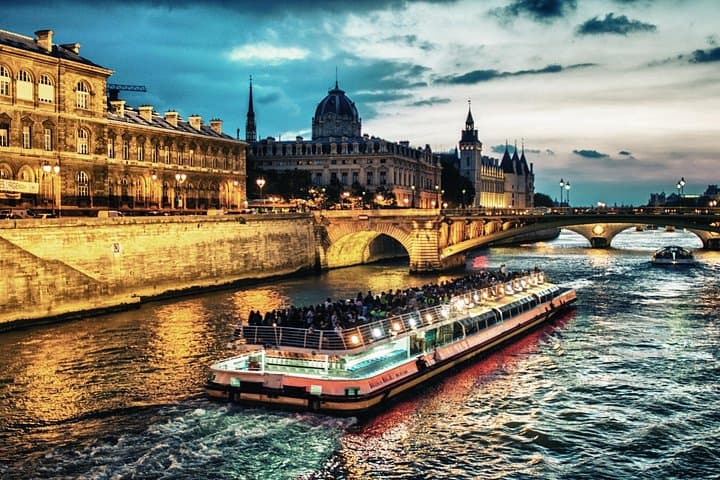 Full Day Paris City Pass: 50 Museums, Unlimited Hop On/Off Cruise — photo 3