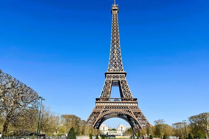 Eiffel Tower Access with Audio Guide & Summit Upgrade — photo 1