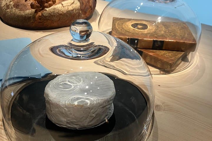 Guided visit of the Cheese Museum with Tasting Included — photo 9