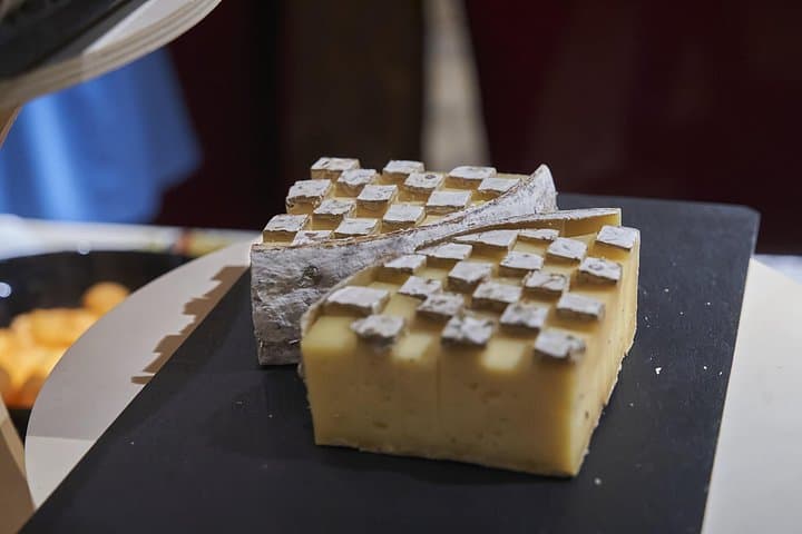 Guided visit of the Cheese Museum with Tasting Included — photo 10