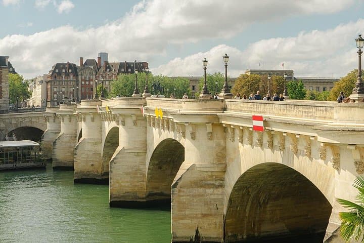 Paris: Private Walking Tour of 3 hours — photo 3