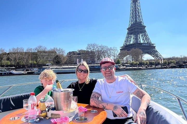 Private Seine River Cruise - Eiffel Tower Lights — photo 12