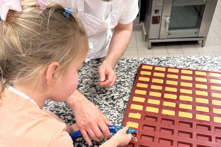 Paris Baking Insider Experience near Eiffel Tower — photo 3