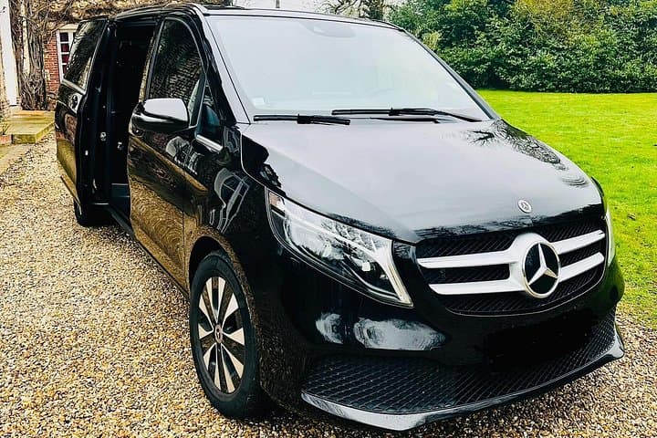 CDG Euro Disney Private Shuttle Transfer
