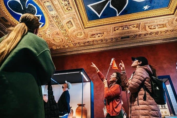 Paris: Louvre Museum Tour Mona Lisa & Iconic Masterpieces — photo 9