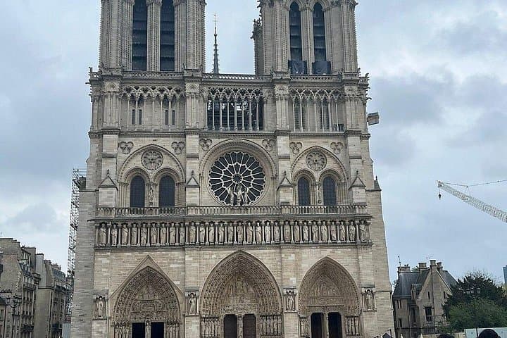 Notre Dame Cathedral Guided Tour with Flexible Options — photo 6