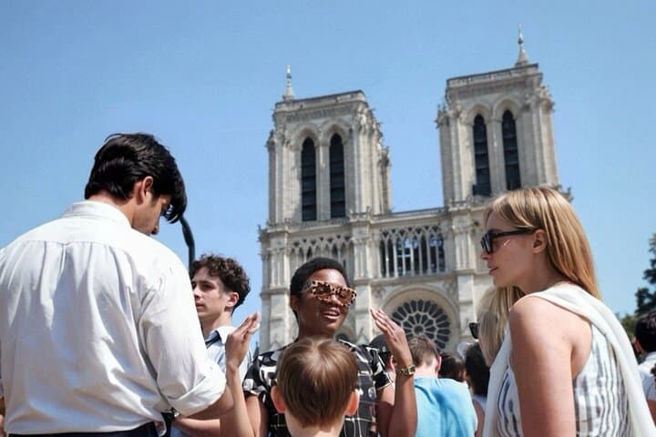 Private Guided Tour of Notre Dame Island with Cathedral Visit — photo 1