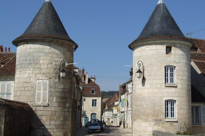 Chablis-Burgundy Wine Day from Paris with 8 Tastings & Lunch — photo 2