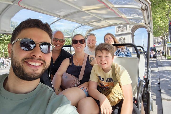 Private Tour of Paris in Tuktuk — photo 5