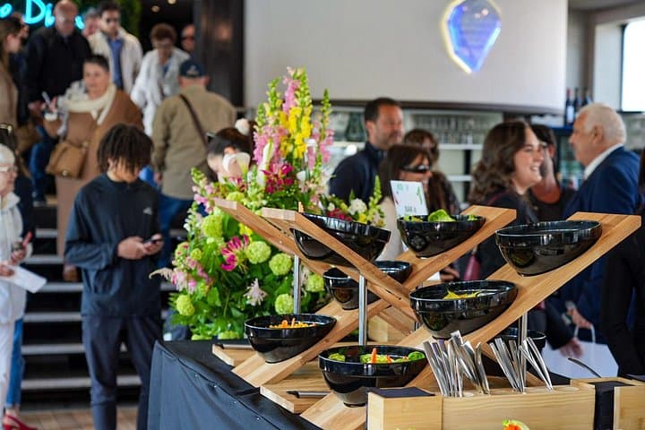 Unlimited brunch cruise on the Seine — photo 10