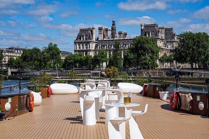 Unlimited brunch cruise on the Seine — photo 3