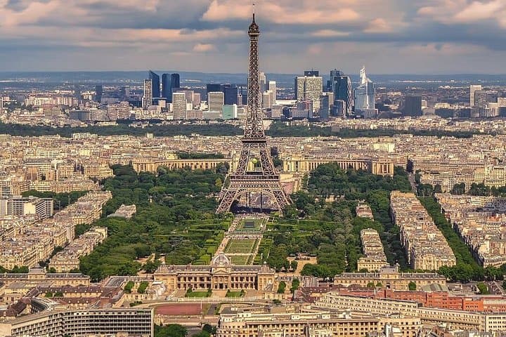 Paris Private Airport Transfer & City Sightseeing Tour — photo 2