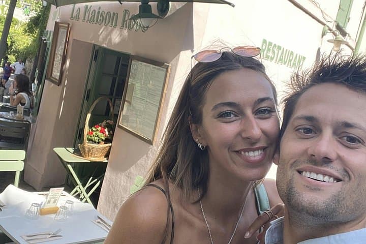 Paris Romantic Montmartre: Love Story Exploration Game and Tour — photo 8