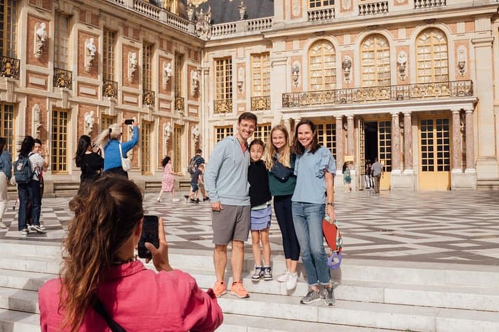 Versailles Bike Tour with Market, Gardens & Guided Palace Tour — photo 7