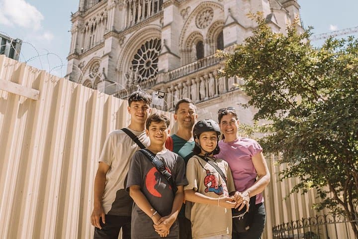 Explore Paris Highlights by Bike — photo 11