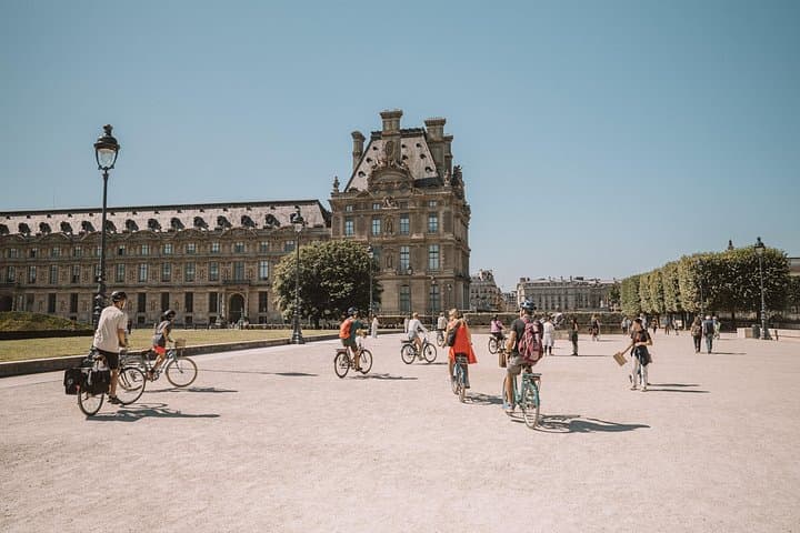 Explore Paris Highlights by Bike — photo 7