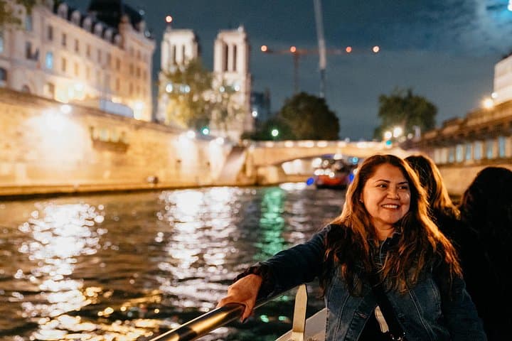 Paris Evening City of Lights Small Group Bike Tour & Boat Cruise — photo 5