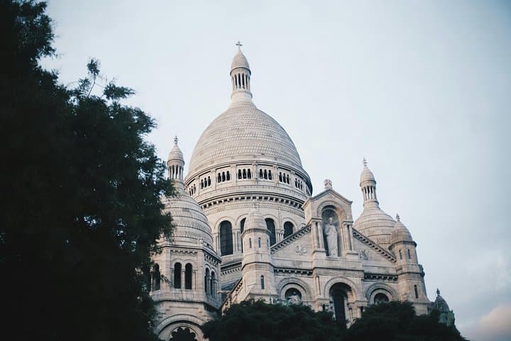 Paris Montmartre Walking Tour Best Art Culture and Food — photo 3