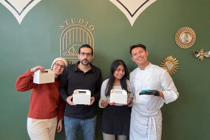 Paris Macaron baking class with a Chef Patissier — photo 10