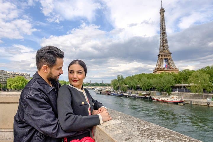 Paris: Your Own Private Photoshoot at the Eiffel Tower — photo 13