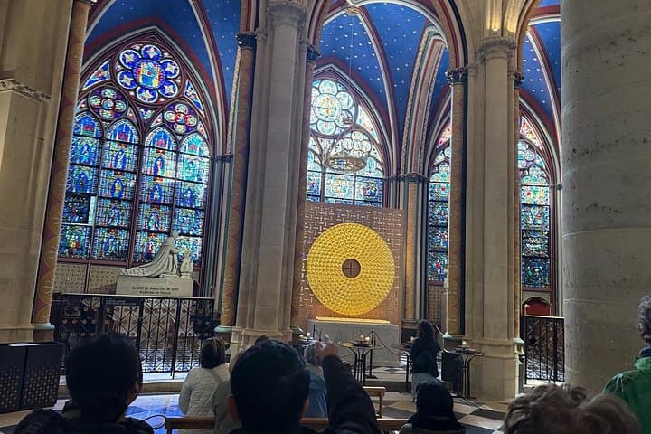 Paris: Notre-Dame Cathedral & Ile de la Cité Guided Tour — photo 9