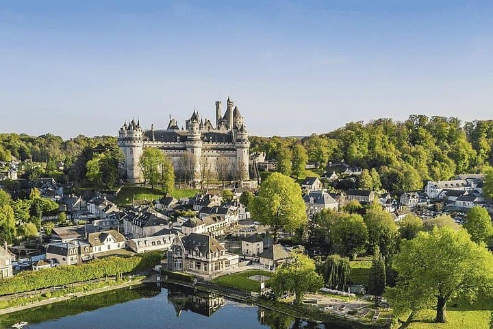 Château de Compiègne, Pierrefonds and Medieval Senlis Tour — photo 3