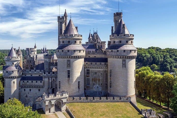 Château de Compiègne, Pierrefonds and Medieval Senlis Tour — photo 5