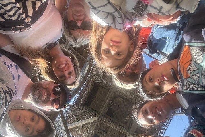 Paris Half Day Tour & Cruise, Private Guide & Louvre Entrance — photo 2