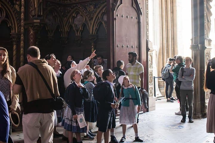 Notre Dame Interior and Exterior Small Group Guided Tour — photo 9