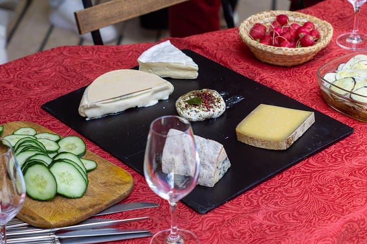 Wine Walk & Tasting in Saint-Germain-des-Prés — photo 2