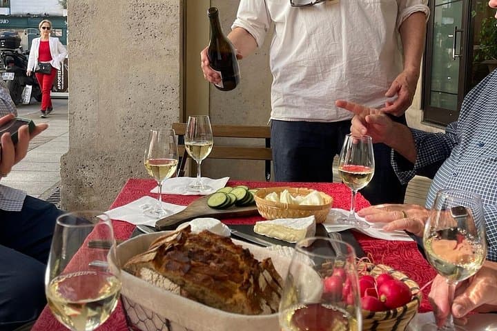 Wine Walk & Tasting in Saint-Germain-des-Prés — photo 12