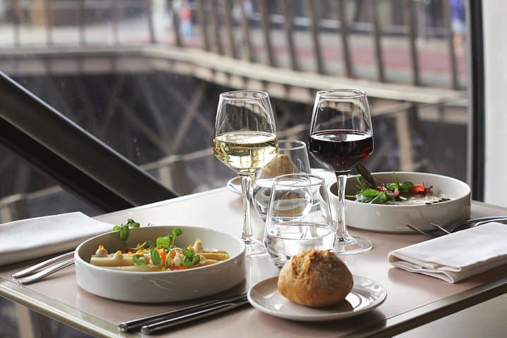 Paris Earliest Lunch at Eiffel Tower Madame Brasserie Restaurant — photo 20