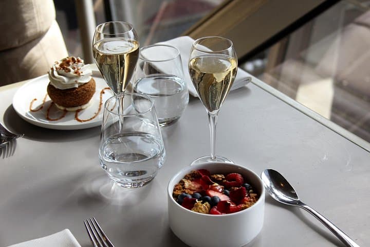 Paris Earliest Lunch at Eiffel Tower Madame Brasserie Restaurant — photo 19