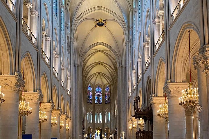 Notre-Dame Cathedral Guided Tour with Access — photo 12