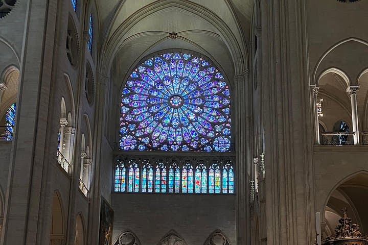 Notre-Dame Cathedral Guided Tour with Access — photo 8