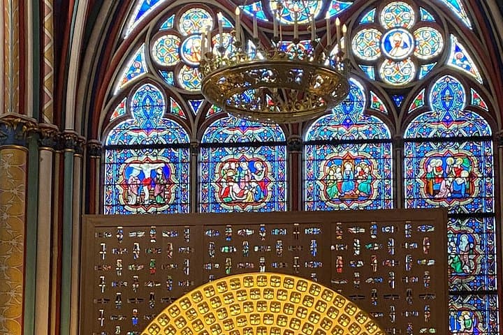 Notre-Dame Cathedral Guided Tour with Access — photo 9