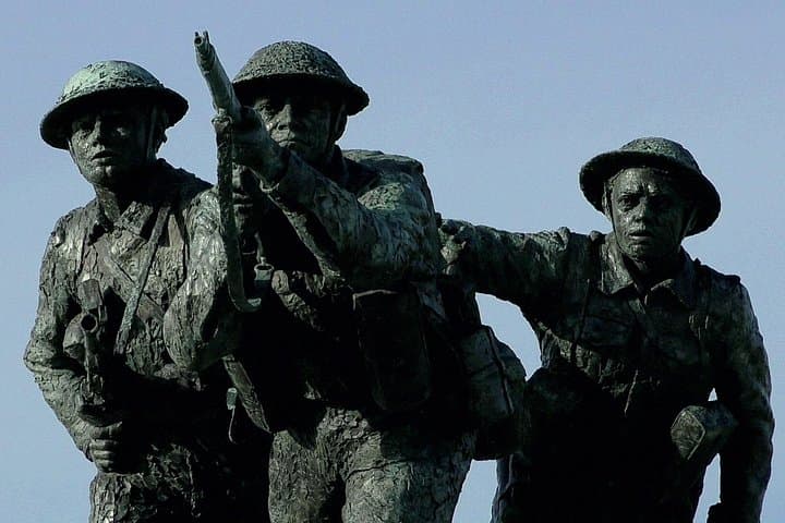 D-Day Discovery: British Sectors, A 9 hour tour for 1-4 people