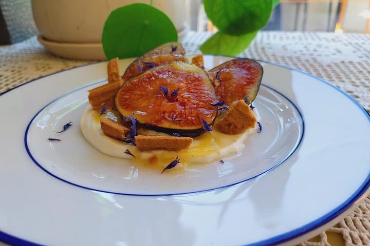 Private French Home Cooking Class in Paris with Local Chef Ioana — photo 8