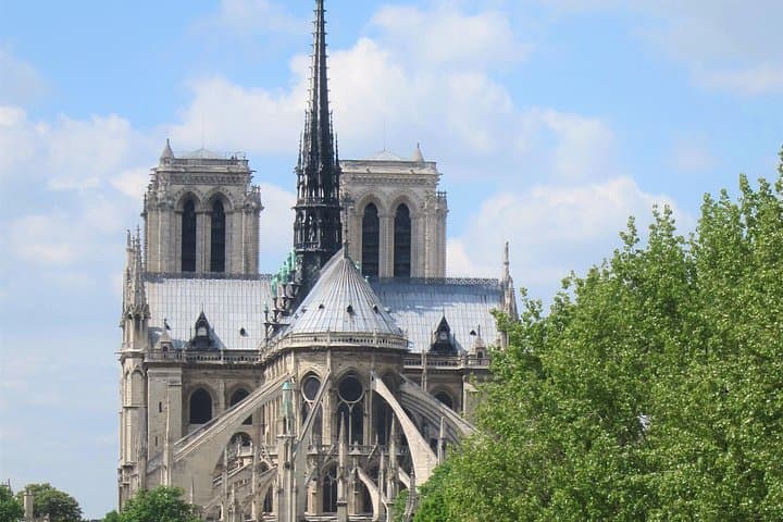 Explore Paris in a Vintage Van — photo 7