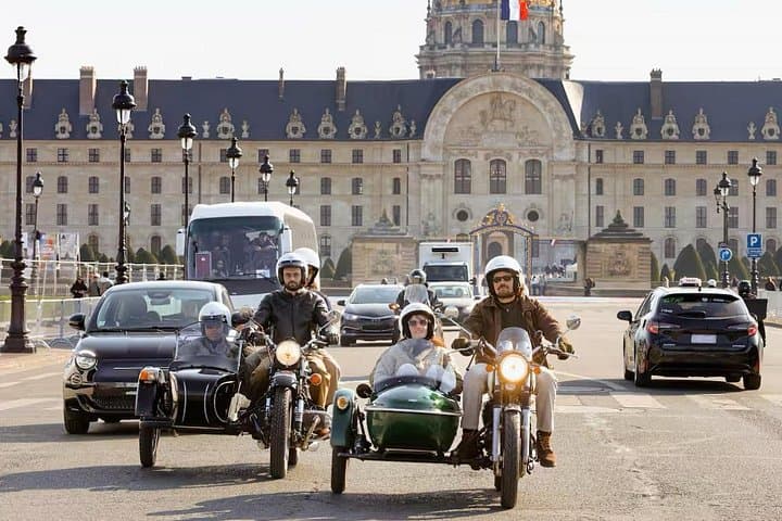 Paris: Private Vintage Sidecar Tour with Pick-Up at your Hotel — photo 5
